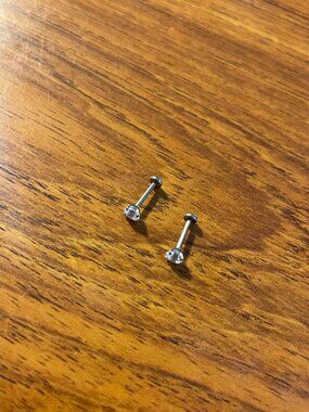 Implant Grade Titanium Threadless White CubicZirconia 3mm Studs with Flat Back
